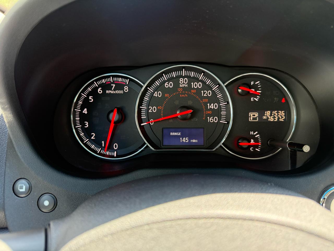 Nissan Maxima SV 2012