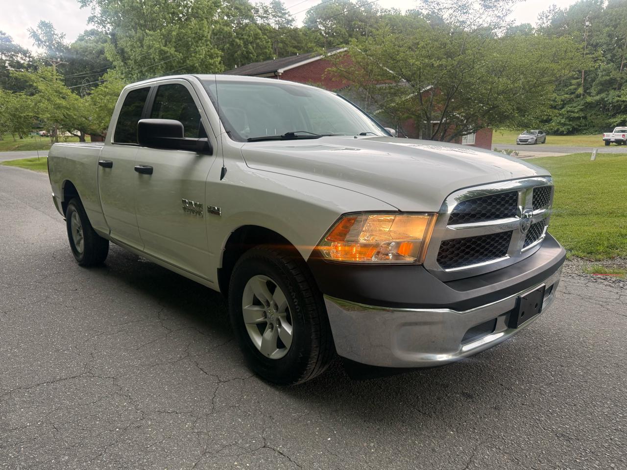 RAM 1500 2WD Crew Cab 149" Tradesman 2017