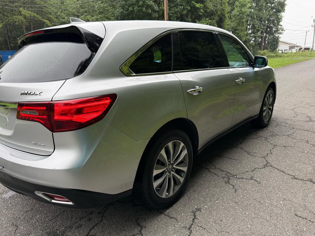 Acura MDX SH-AWD 6-Spd AT w/Tech Package 2015