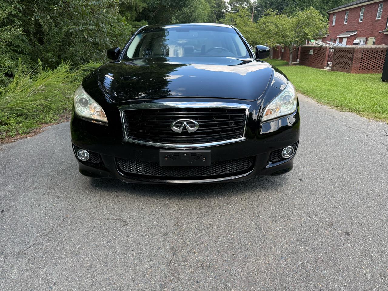 Infiniti M 37 2013