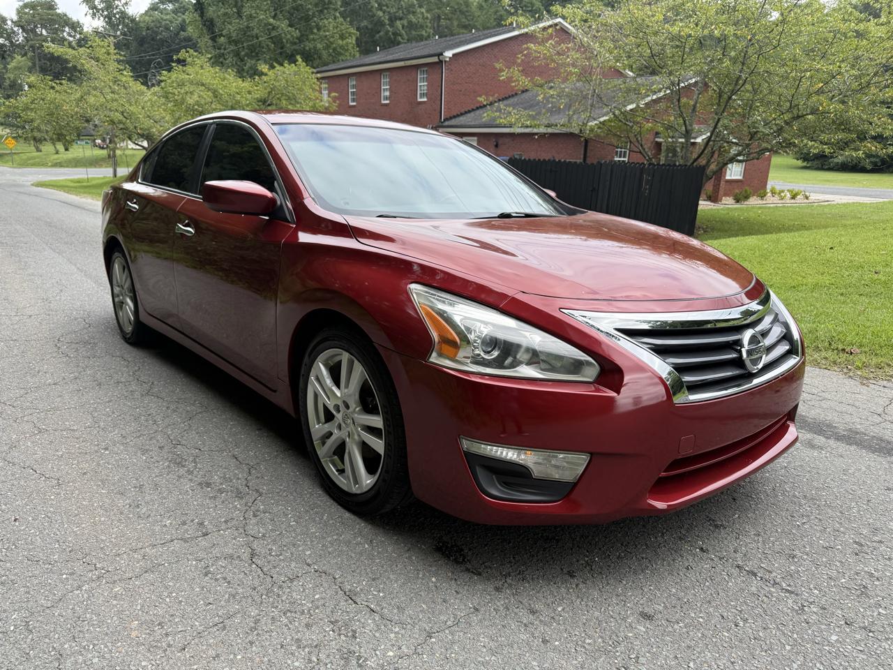 Nissan Altima 2.5 SV 2013