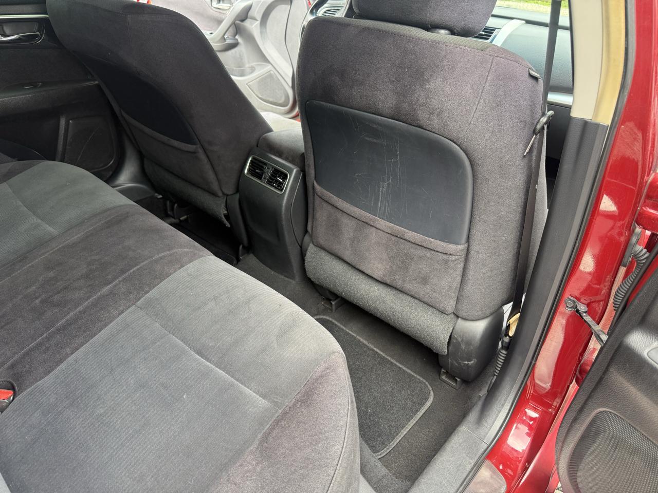 Nissan Altima 2.5 SV 2013