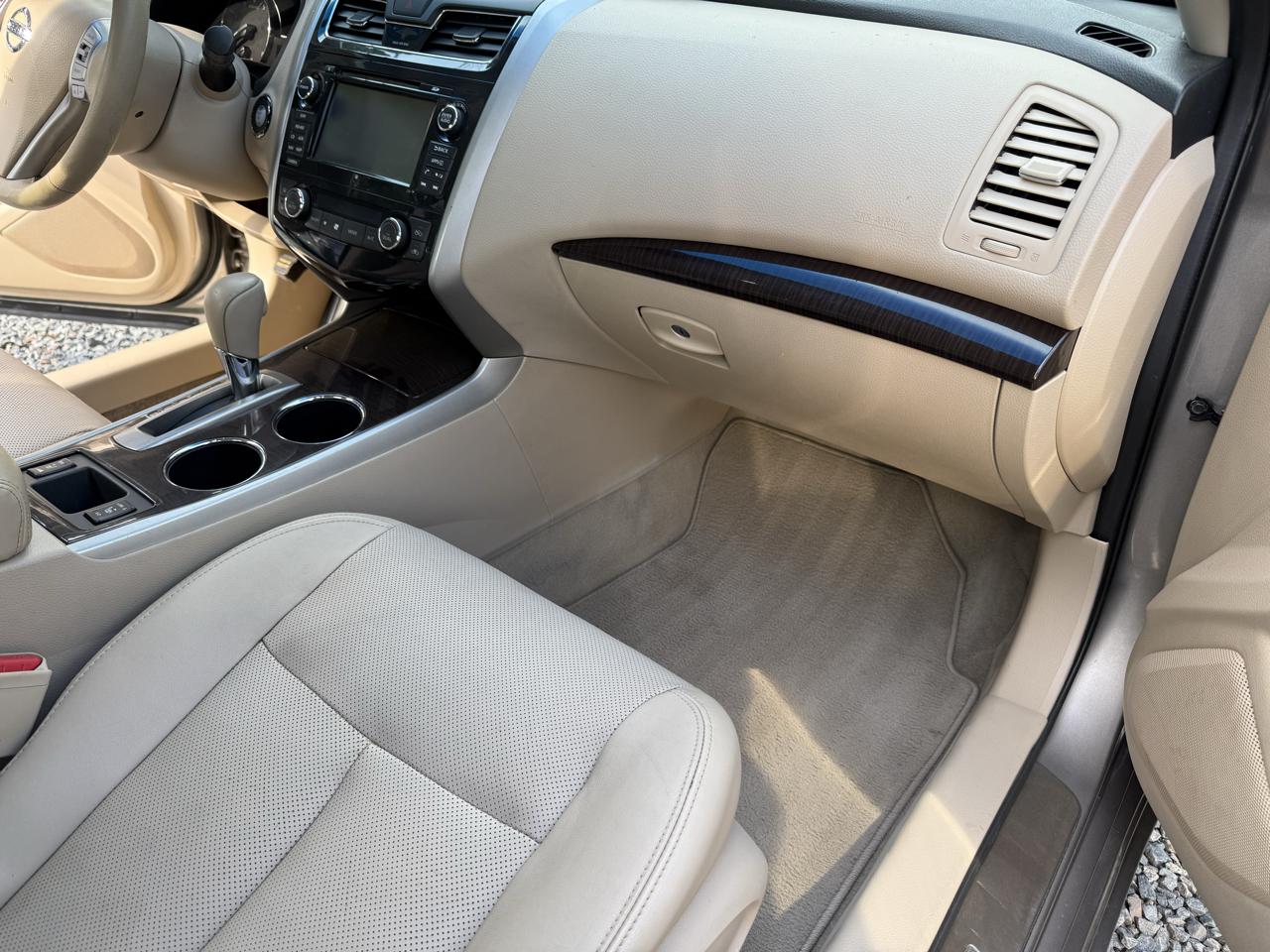 Nissan Altima 2.5 SL 2014
