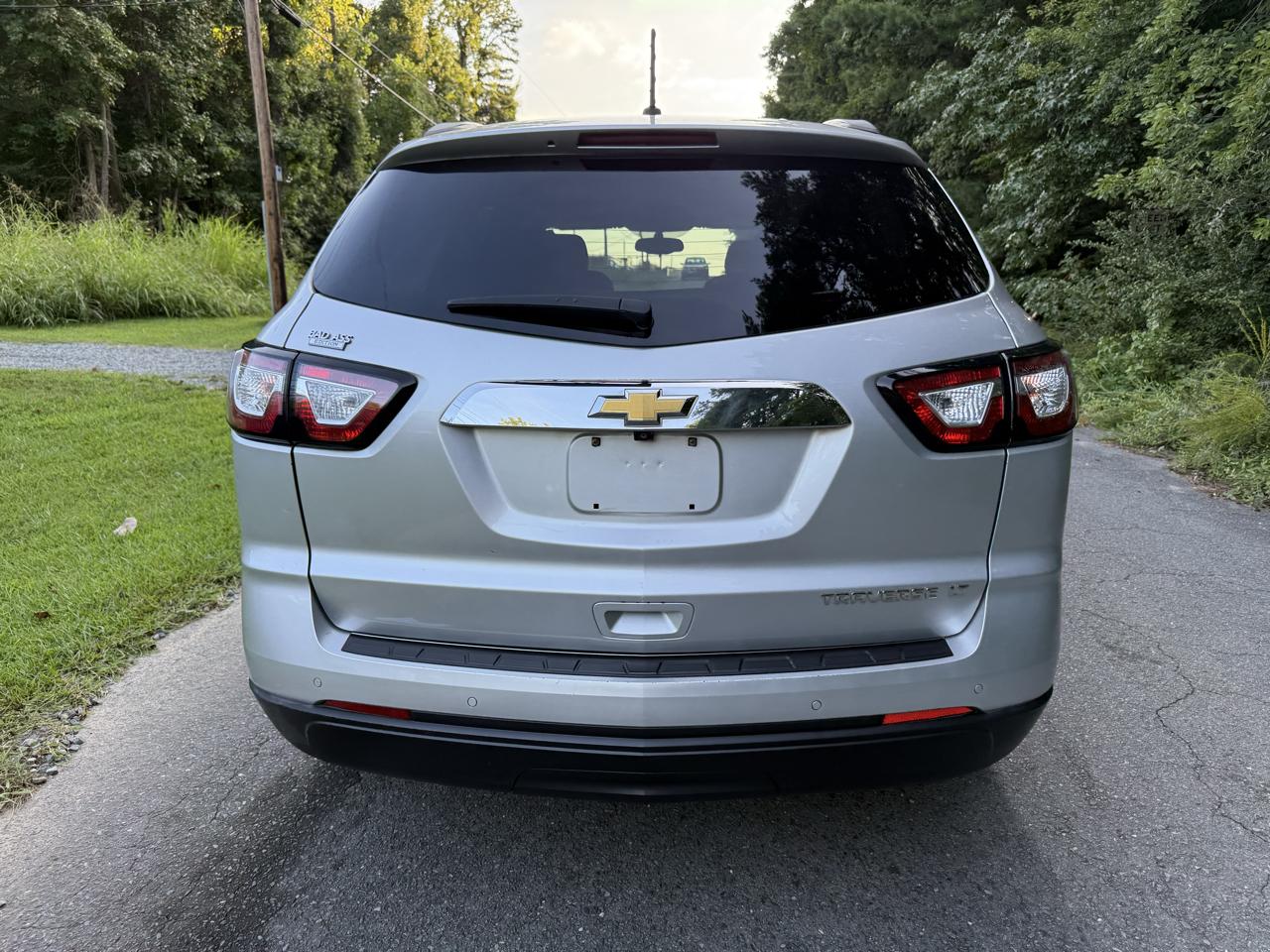 Chevrolet Traverse 1LT FWD 2015