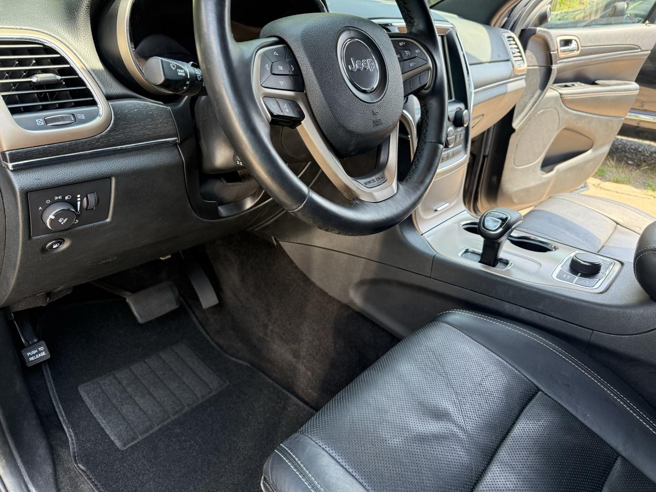 Jeep Grand Cherokee Limited 4WD 2015