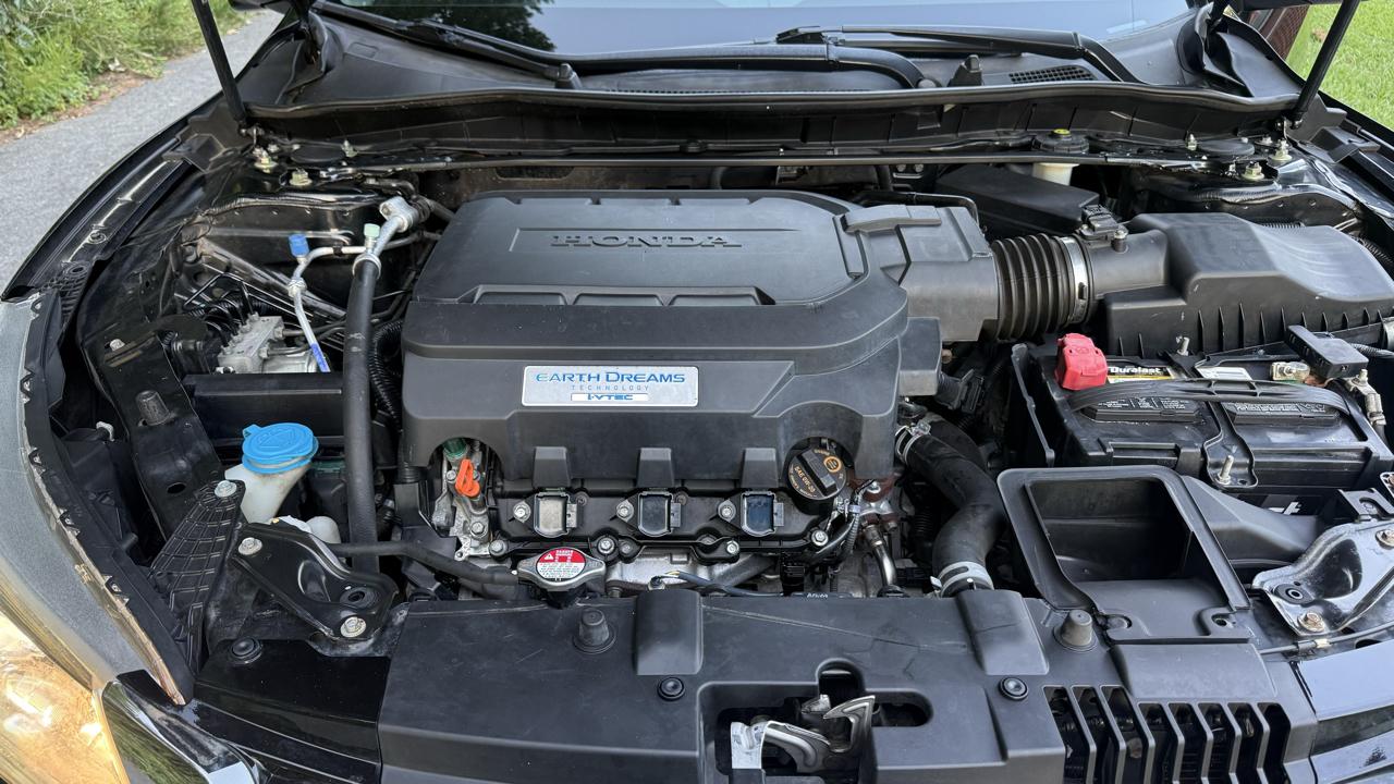 Honda Accord 4dr Sedan Auto 2013