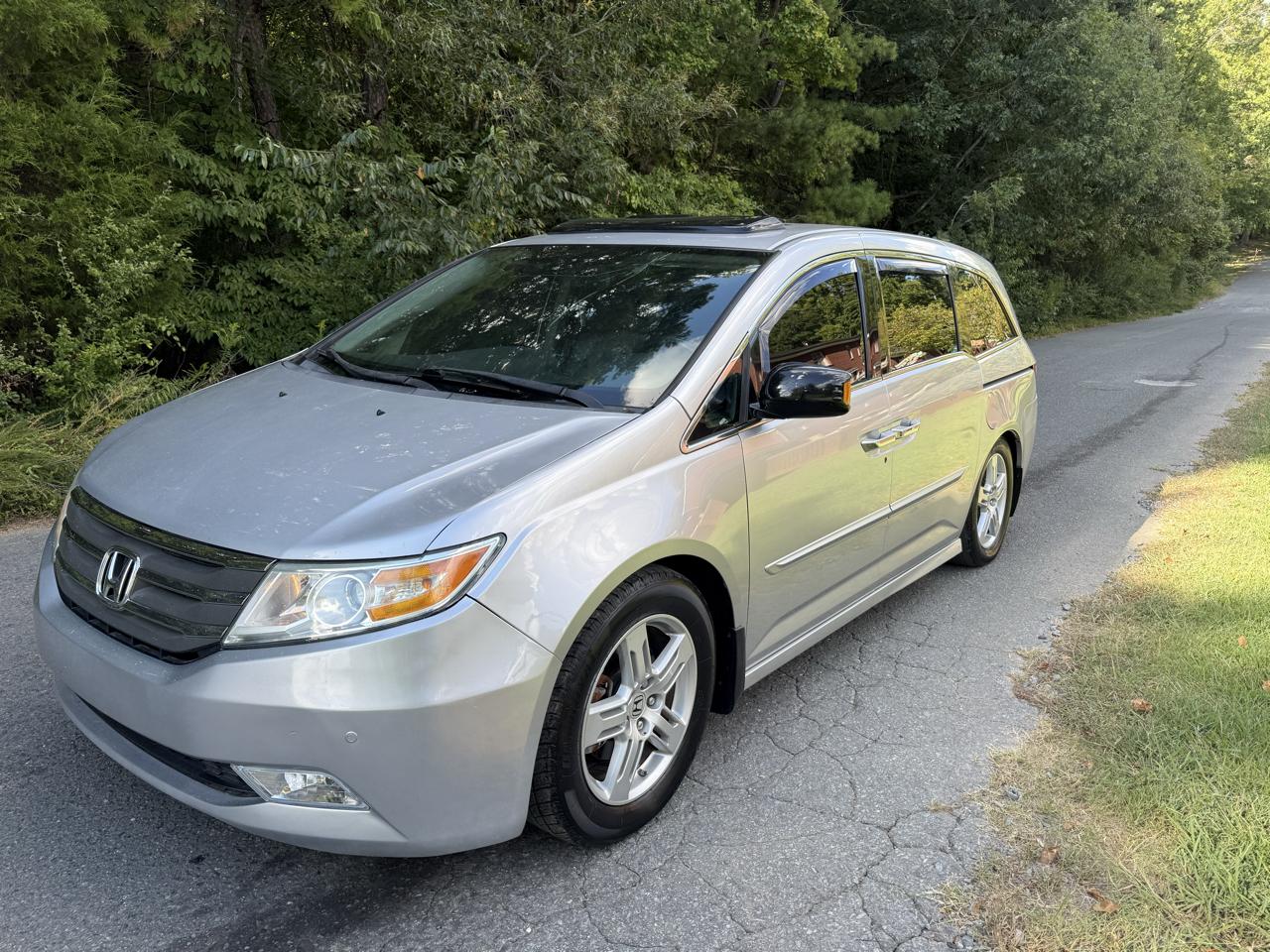 Honda Odyssey Touring 2013