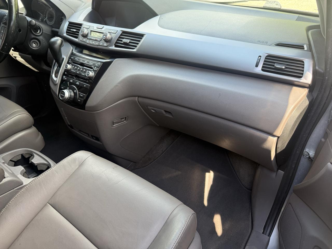 Honda Odyssey Touring 2013