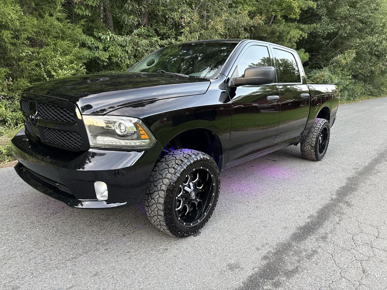 RAM 1500 4WD Quad Cab 140.5" Express 2014