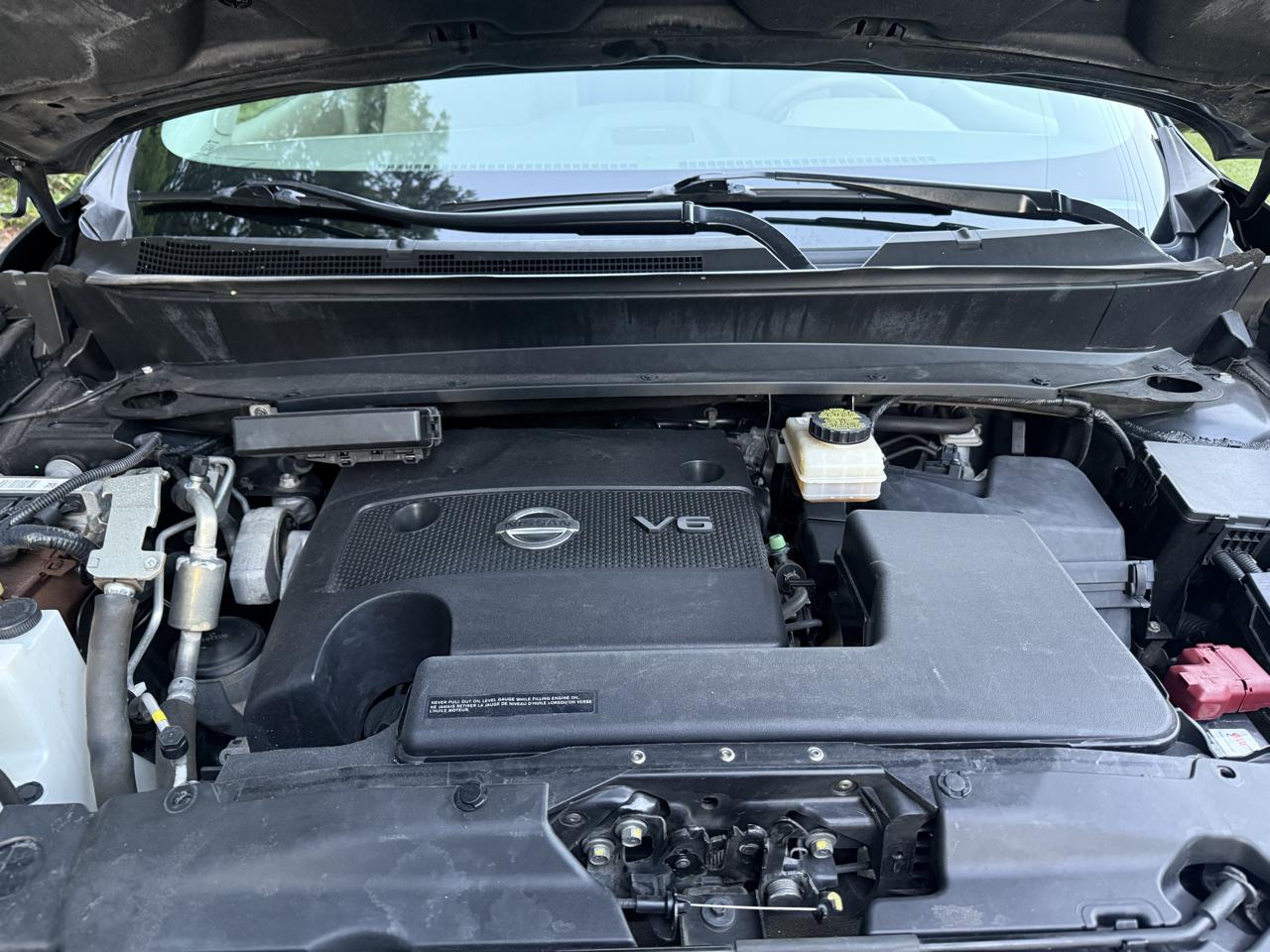 Nissan Pathfinder SV 2WD 2015