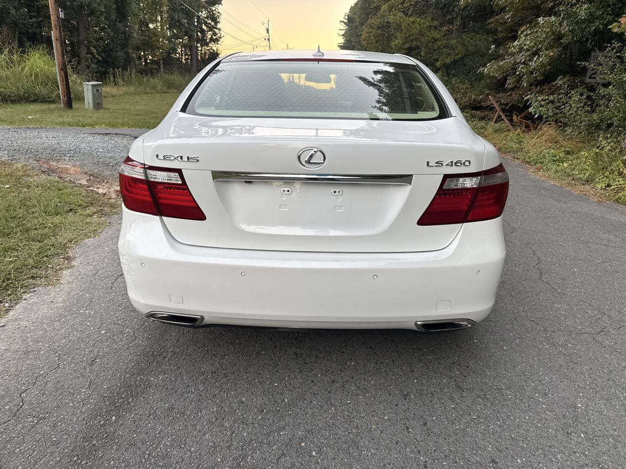 Lexus LS 460 Luxury Sedan 2007