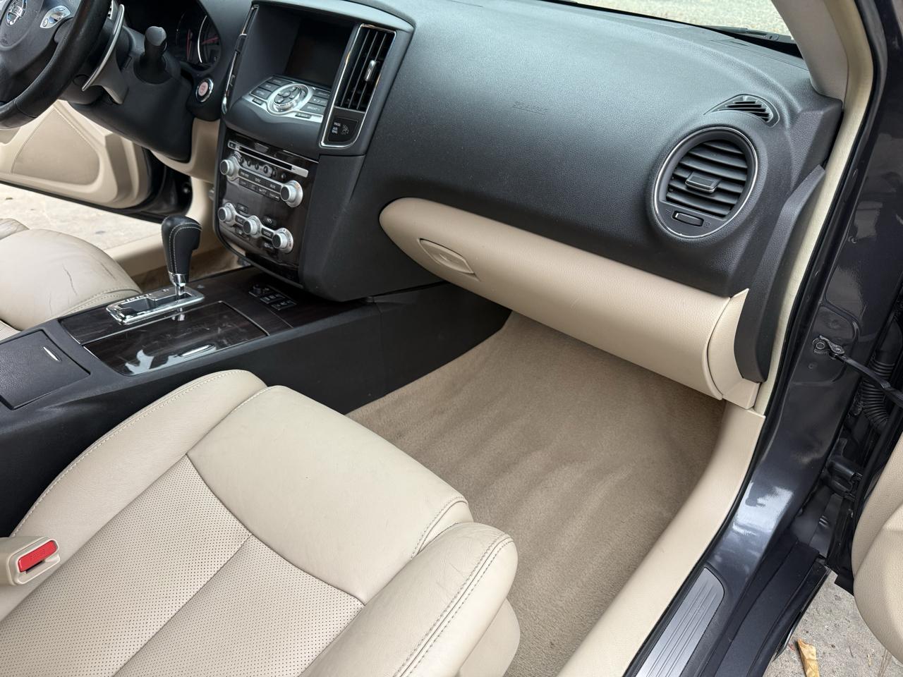 Nissan Maxima 3.5 SV 2012