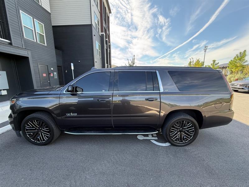 Chevrolet Suburban LT 2WD 2015