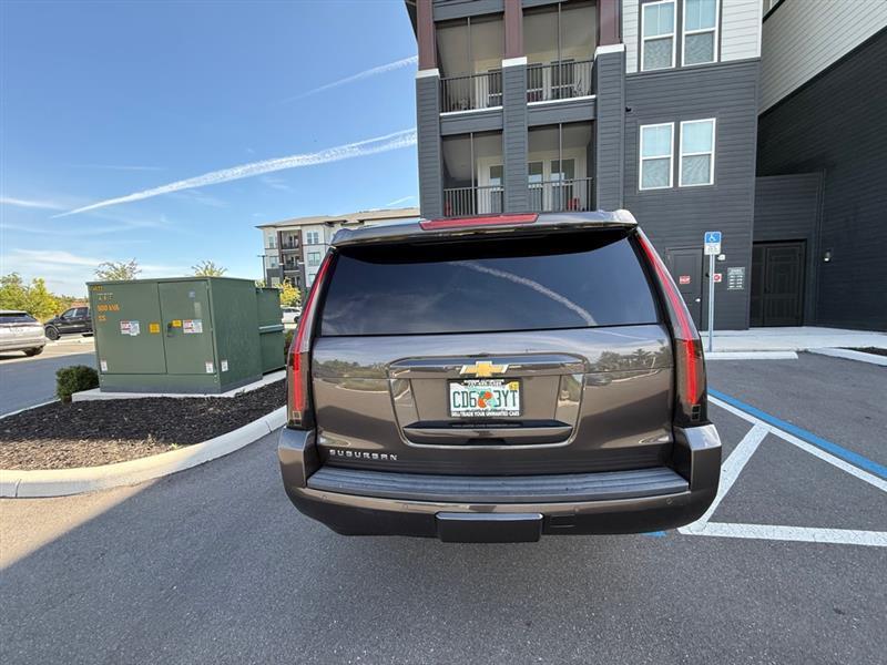 Chevrolet Suburban LT 2WD 2015