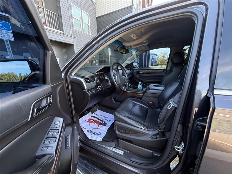 Chevrolet Suburban LT 2WD 2015