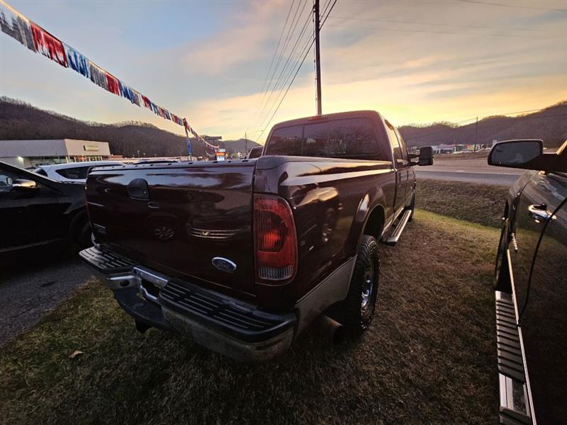 Ford F-250 SD XL Crew Cab 4WD 2004