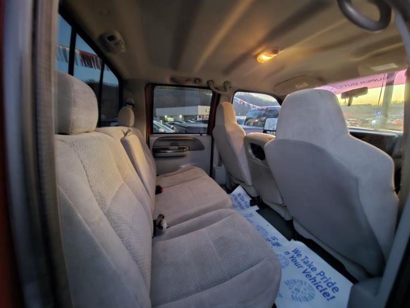 Ford F-250 SD XL Crew Cab 4WD 2004