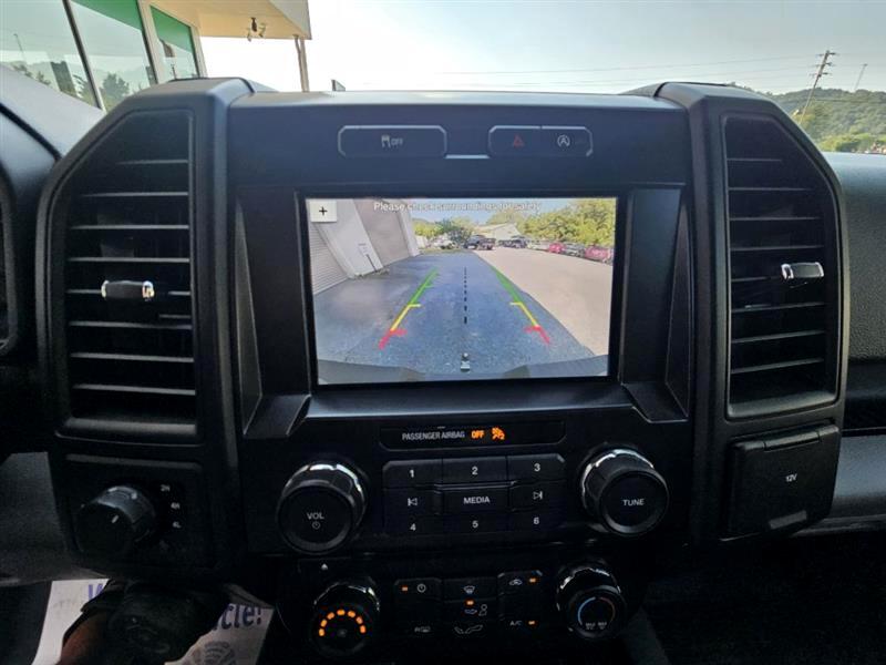 Ford F-150 XL SuperCab 8-ft. Bed 4WD 2018 Ford F-150 XL SuperCab 8-ft. Bed 4WD 2018