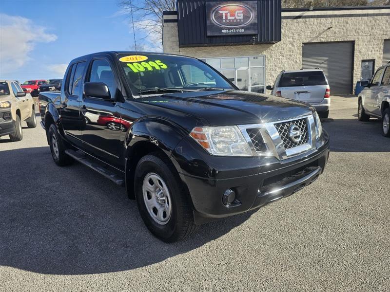 Nissan Frontier S Crew Cab 6MT 4WD 2015