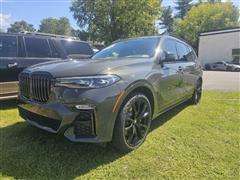 2021 BMW X7 