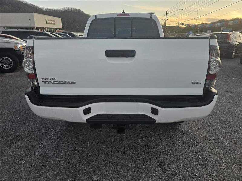 Toyota Tacoma Double Cab Long Bed V6 Auto 4WD 2012