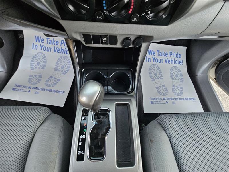 Toyota Tacoma Double Cab Long Bed V6 Auto 4WD 2012