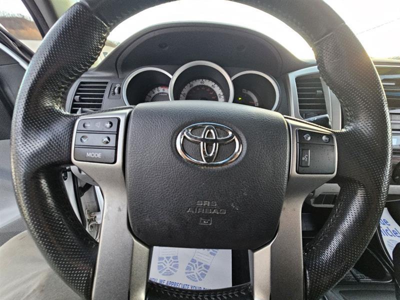 Toyota Tacoma Double Cab Long Bed V6 Auto 4WD 2012