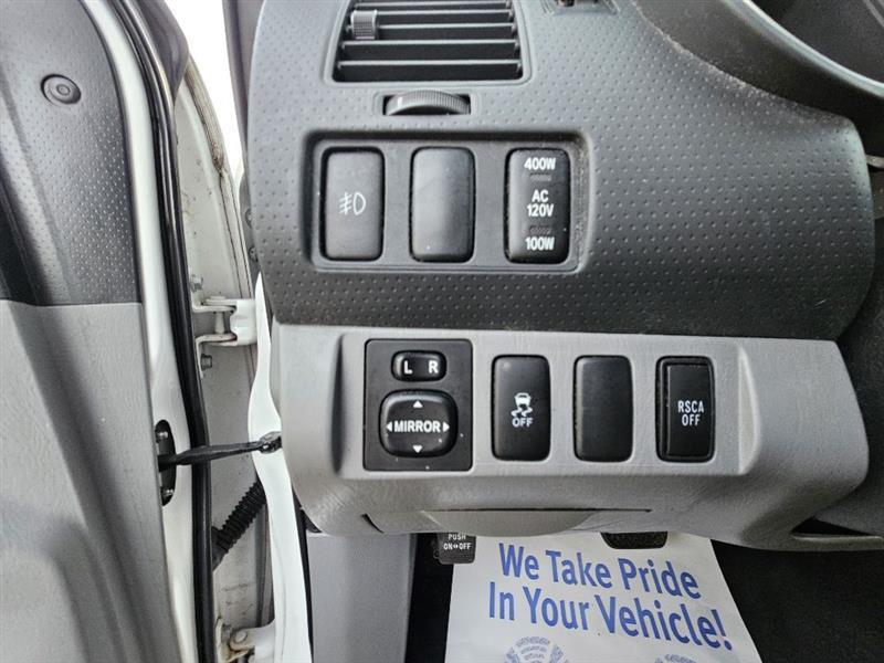 Toyota Tacoma Double Cab Long Bed V6 Auto 4WD 2012