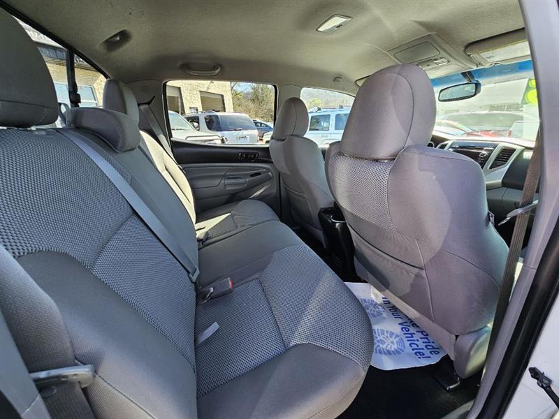 Toyota Tacoma Double Cab Long Bed V6 Auto 4WD 2012