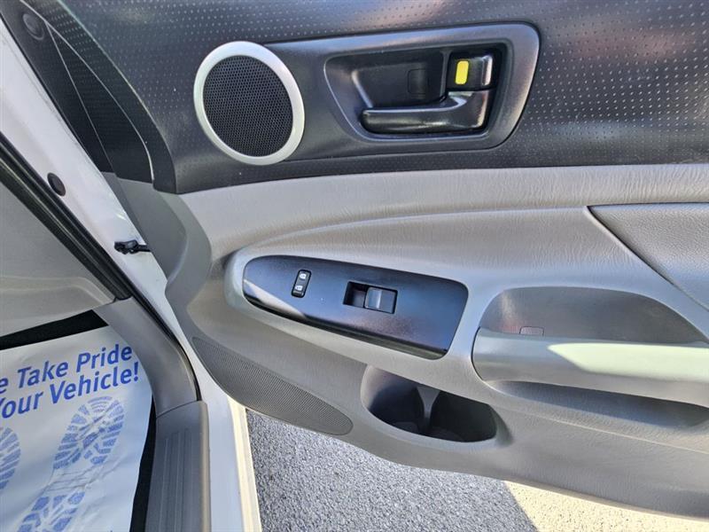 Toyota Tacoma Double Cab Long Bed V6 Auto 4WD 2012