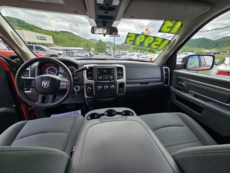 RAM 1500 SLT Quad Cab 4WD 2013