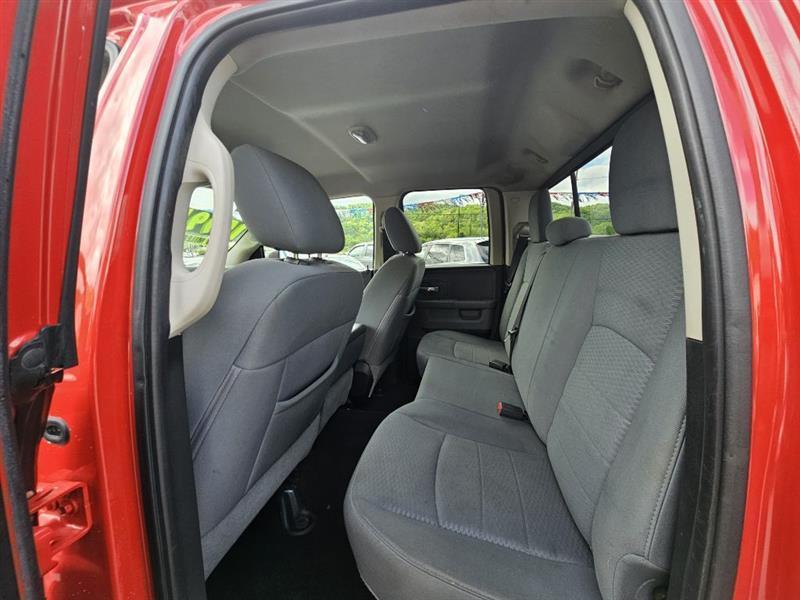 RAM 1500 SLT Quad Cab 4WD 2013