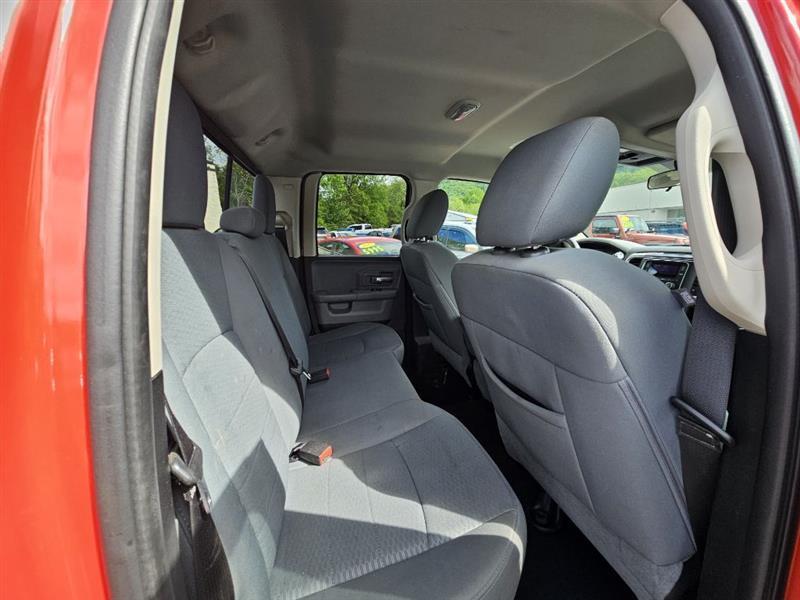 RAM 1500 SLT Quad Cab 4WD 2013