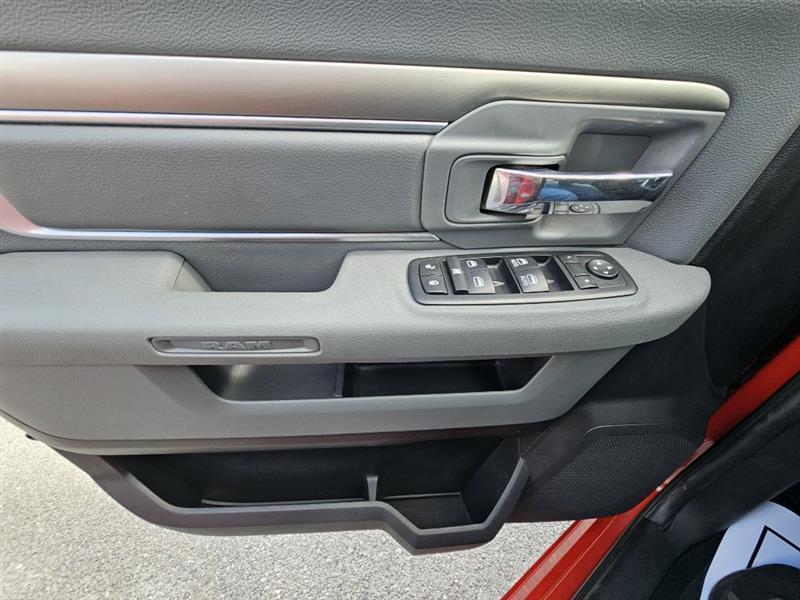 RAM 1500 SLT Quad Cab 4WD 2013