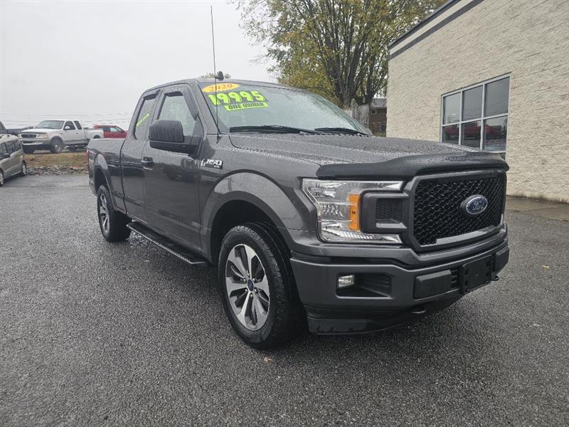 Ford F-150 XLT SuperCab 8-ft. Bed 4WD 2020 Ford F-150 XLT SuperCab 8-ft. Bed 4WD 2020