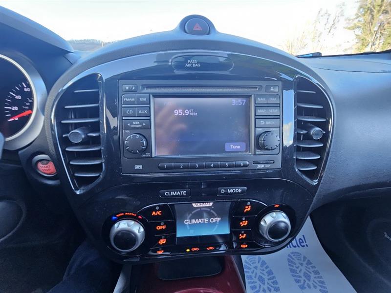 Nissan Juke S AWD 2013