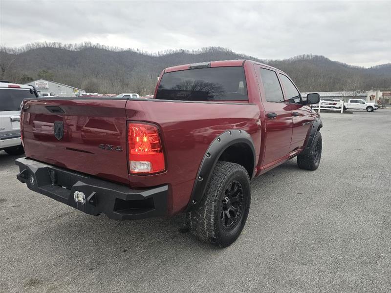 RAM 1500 ST Crew Cab 4WD 2012