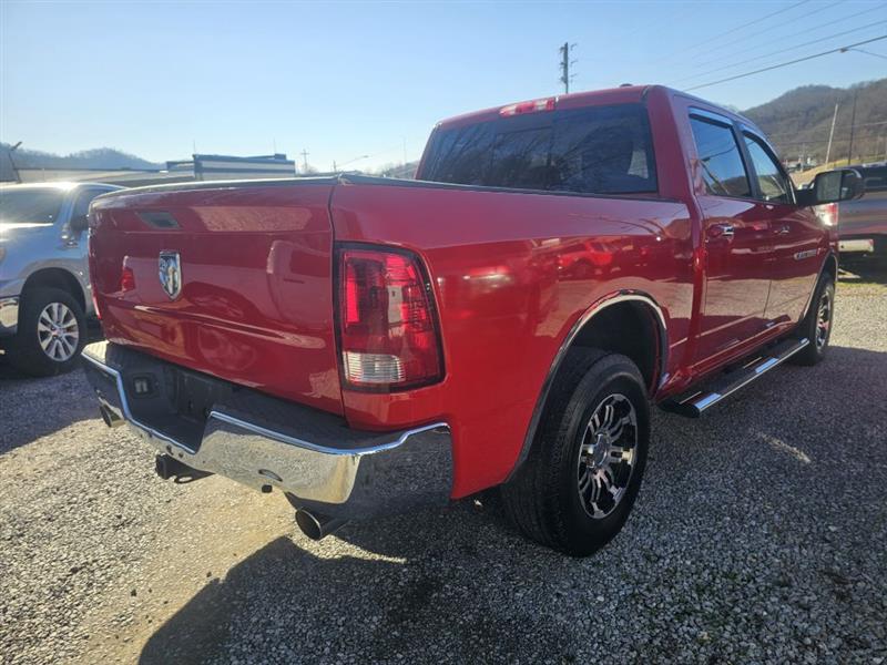 RAM 1500 ST Crew Cab 4WD 2011