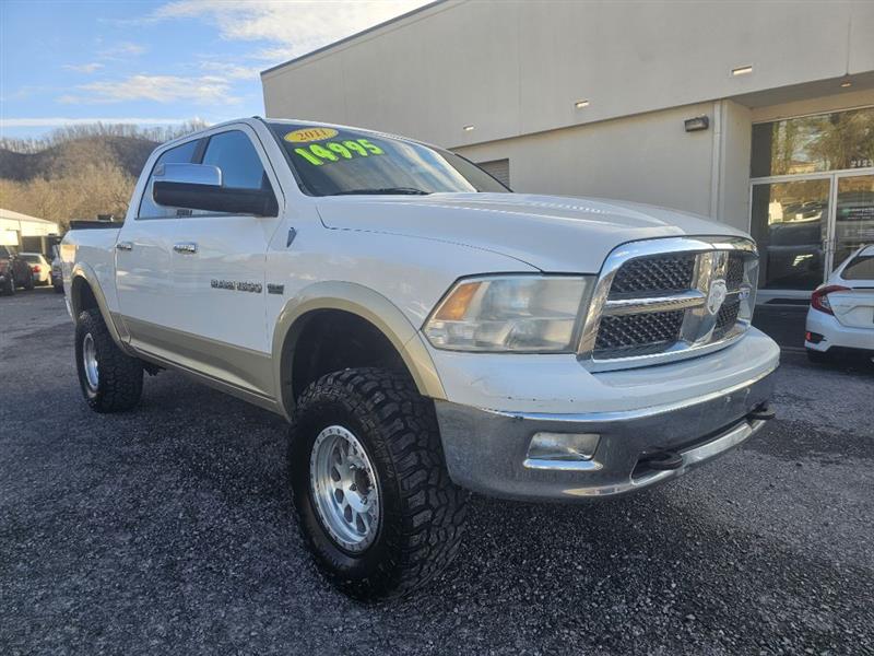 RAM 1500 ST Crew Cab 4WD 2011
