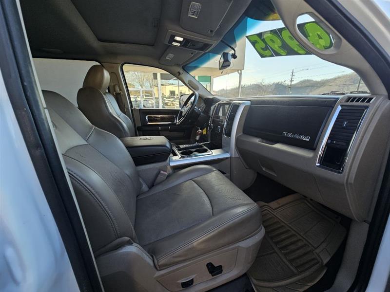 RAM 1500 ST Crew Cab 4WD 2011