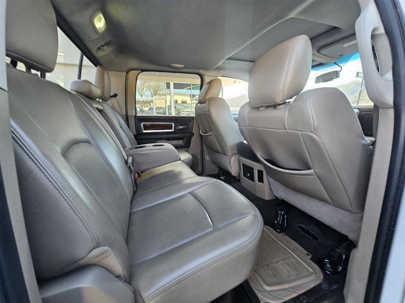 RAM 1500 ST Crew Cab 4WD 2011