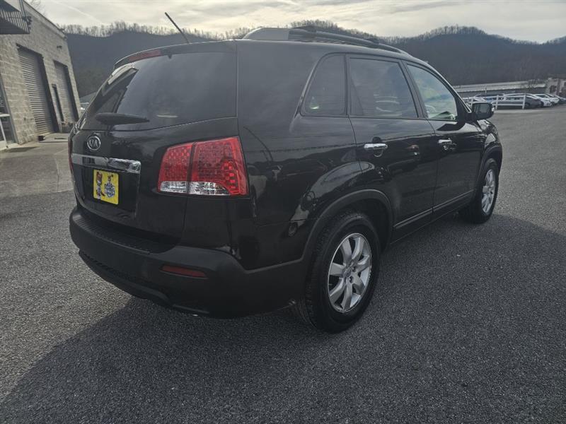 Kia Sorento LX 2WD 2012