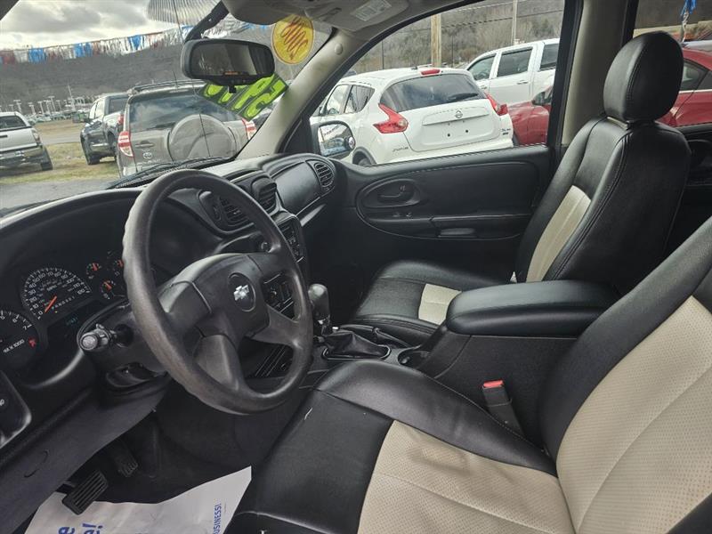 Chevrolet TrailBlazer LS 4WD 2005