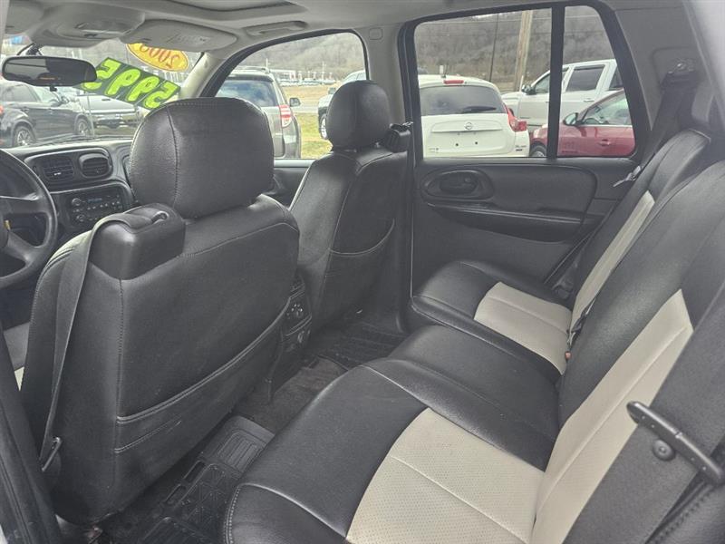 Chevrolet TrailBlazer LS 4WD 2005