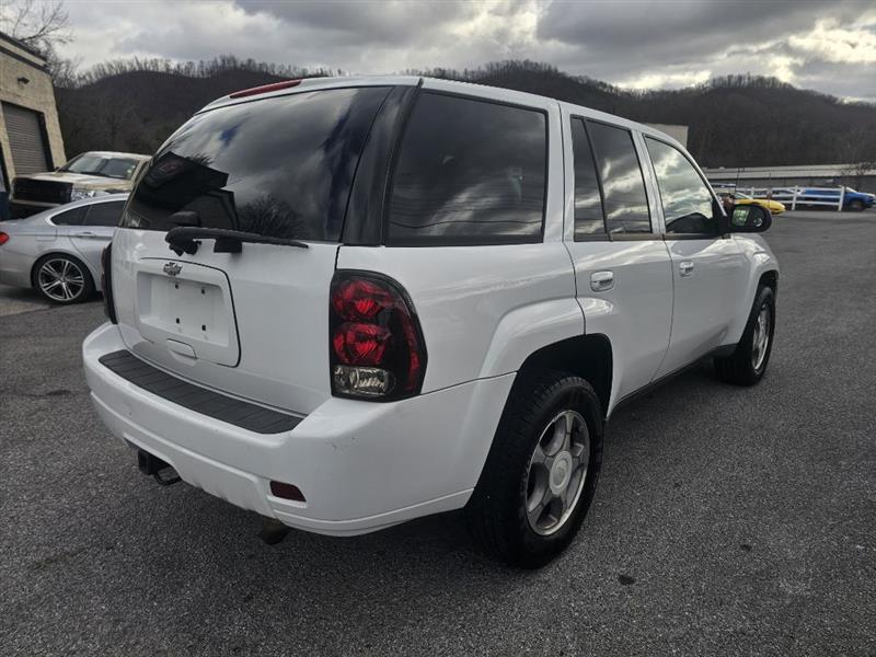 Chevrolet TrailBlazer LT2 2WD 2008