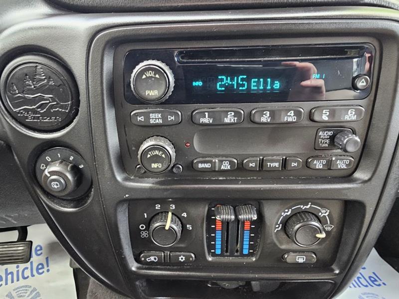 Chevrolet TrailBlazer LT2 2WD 2008