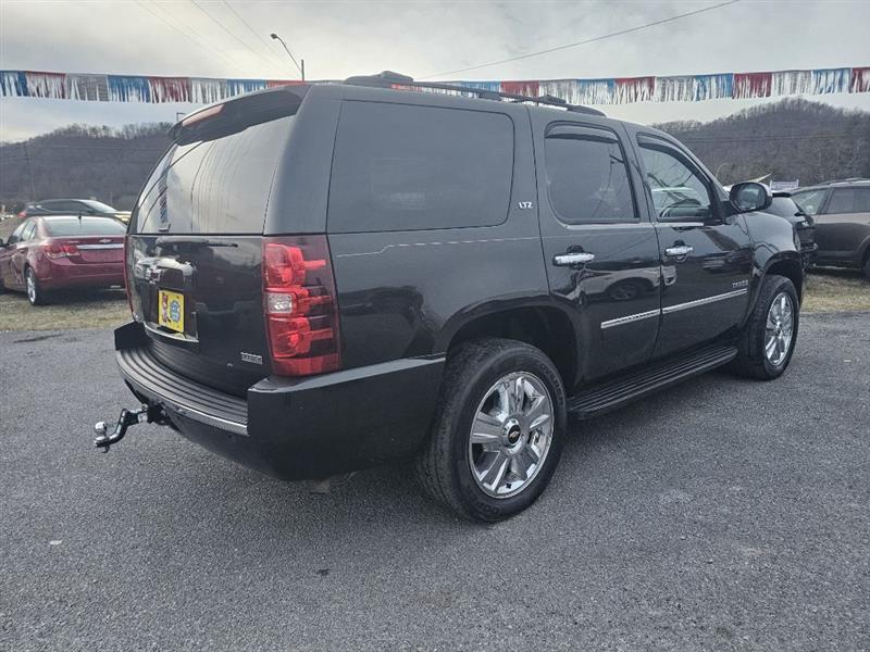 Chevrolet Tahoe LTZ 4WD 2010