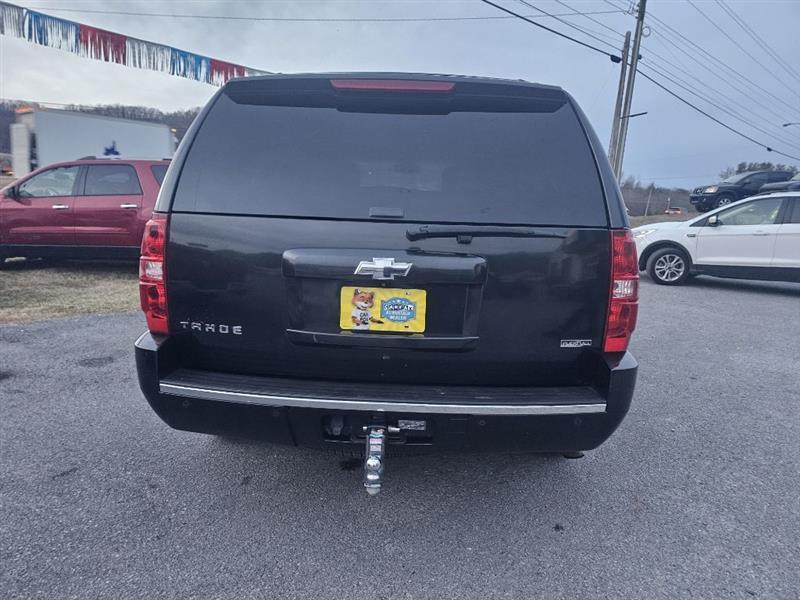 Chevrolet Tahoe LTZ 4WD 2010