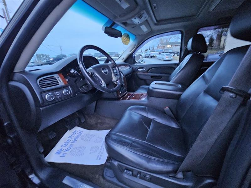 Chevrolet Tahoe LTZ 4WD 2010