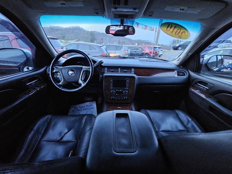 Chevrolet Tahoe LTZ 4WD 2010